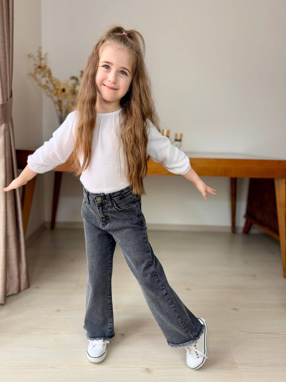 Kız Çocuk Ham Paça Wide Leg Jean - Model Fotoğrafı