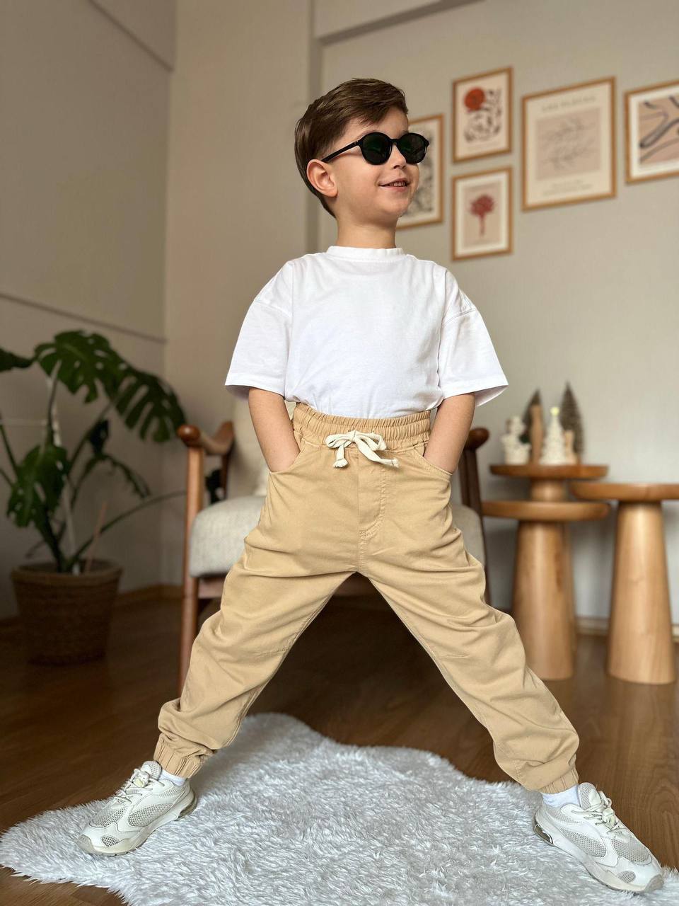 Erkek Çocuk Gabardin Jogger Pantolon – Elastik Bel – Şık ve Rahat Günlük Pantolon