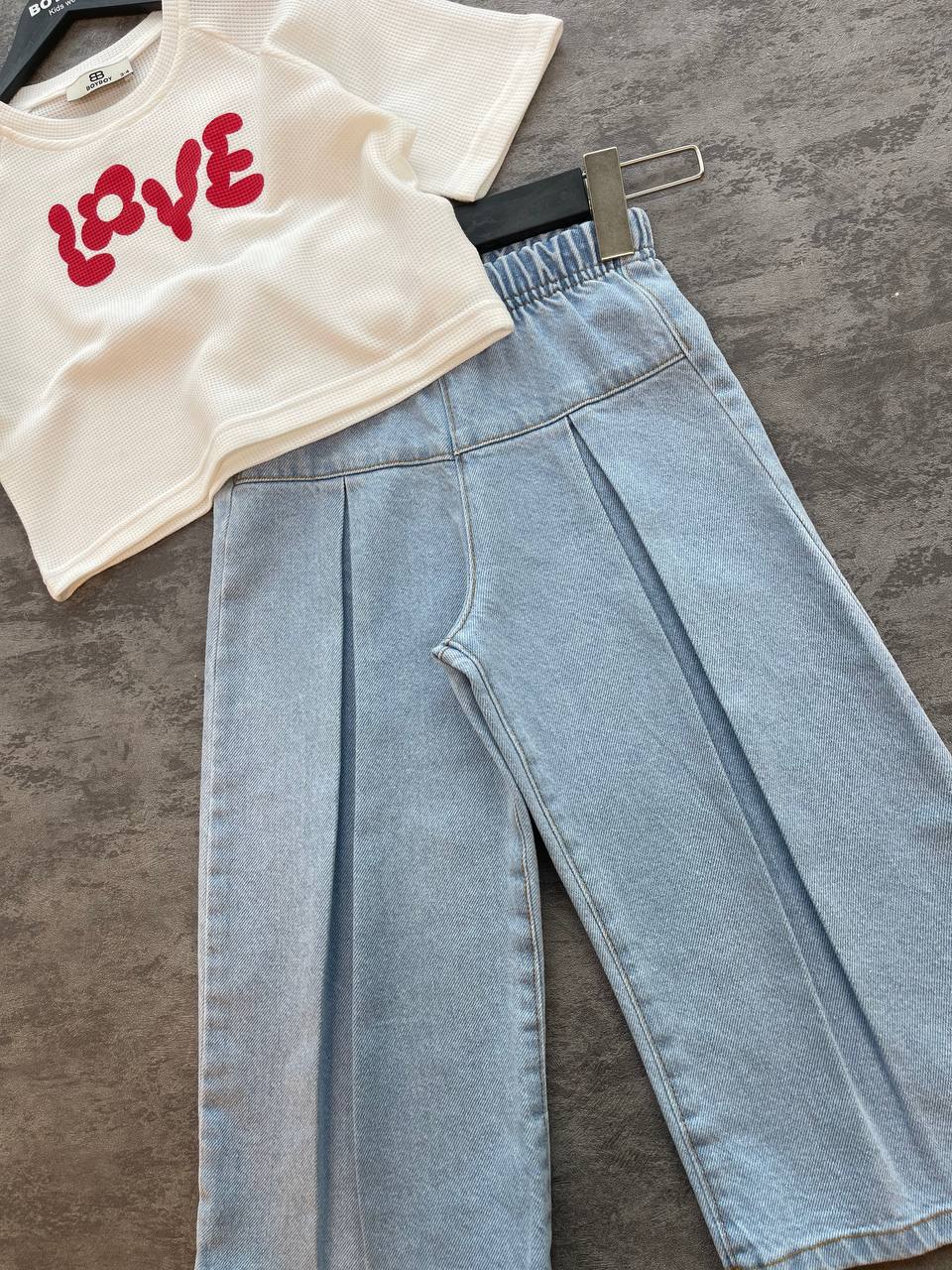 Kız Çocuk Love Yazılı Crop Top ve Denim Pantolon İkili Takım